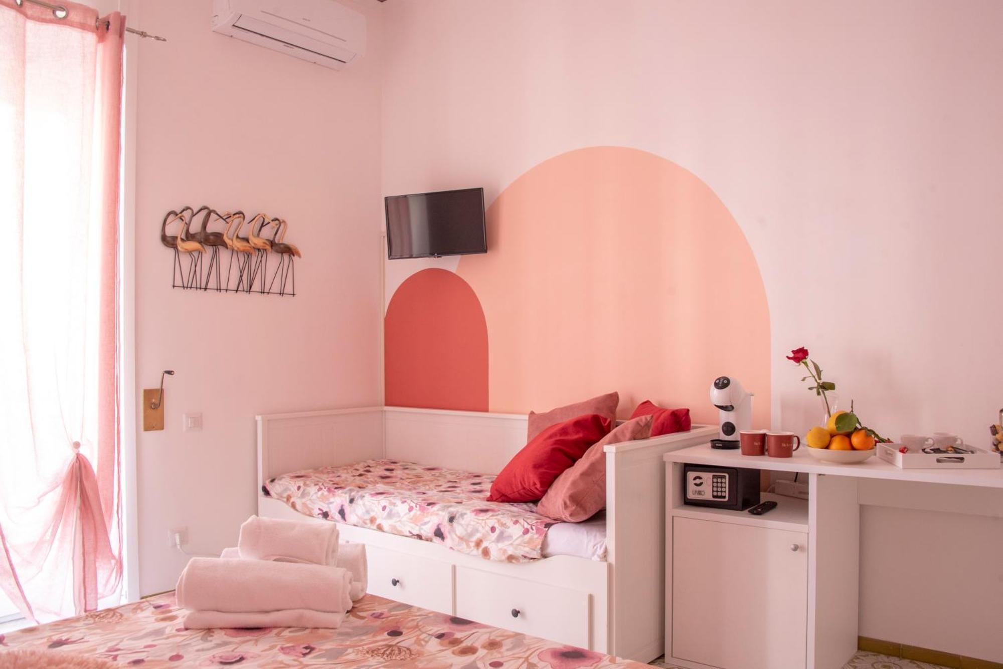 Reginella Guest House Salerno Exterior photo