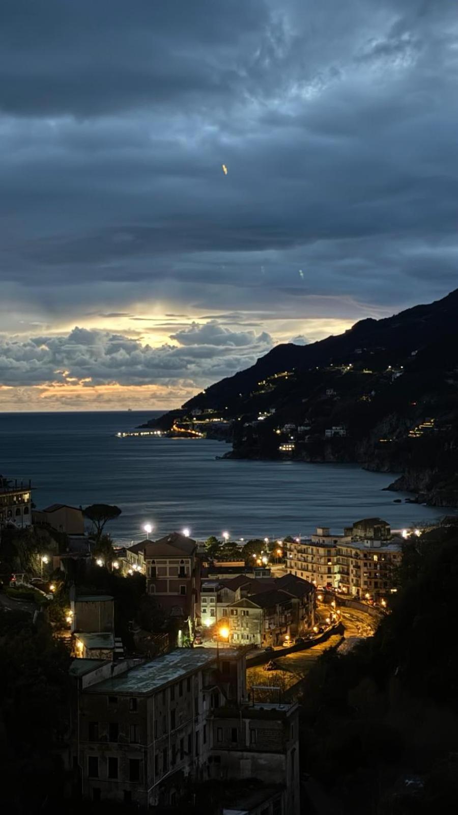 Reginella Guest House Salerno Exterior photo